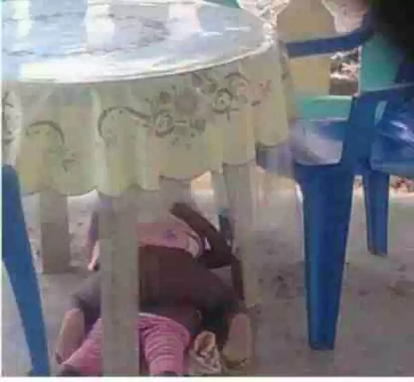 OMG!! These Two Kids Were Caught Having S3x In A Party [photo]